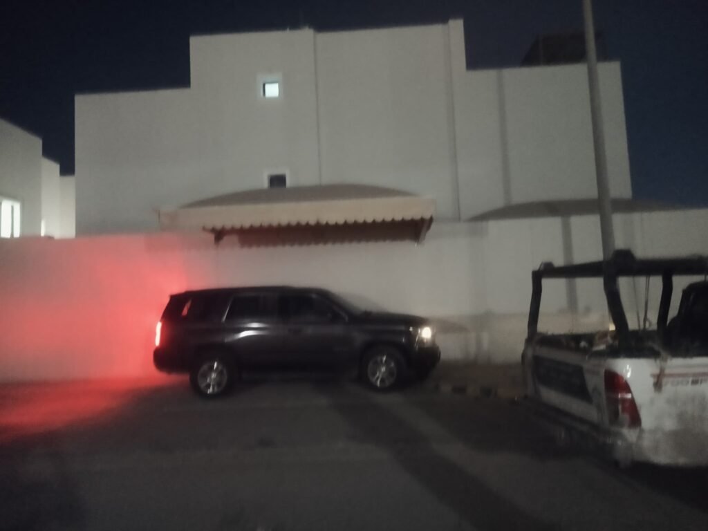 مظلات سيارات